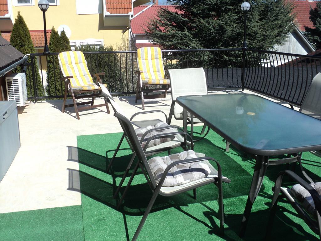 Oazis Apartmanhaz Hajdúszoboszló Pokój zdjęcie